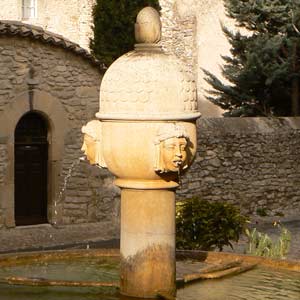 fontaine-vaison